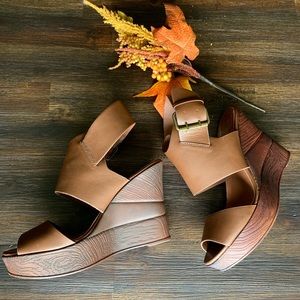 Rampage Brown Wedges size 8